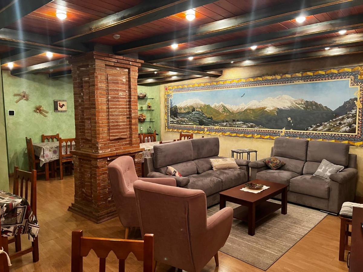 Casa Pelentos Sandiniés 외부 사진